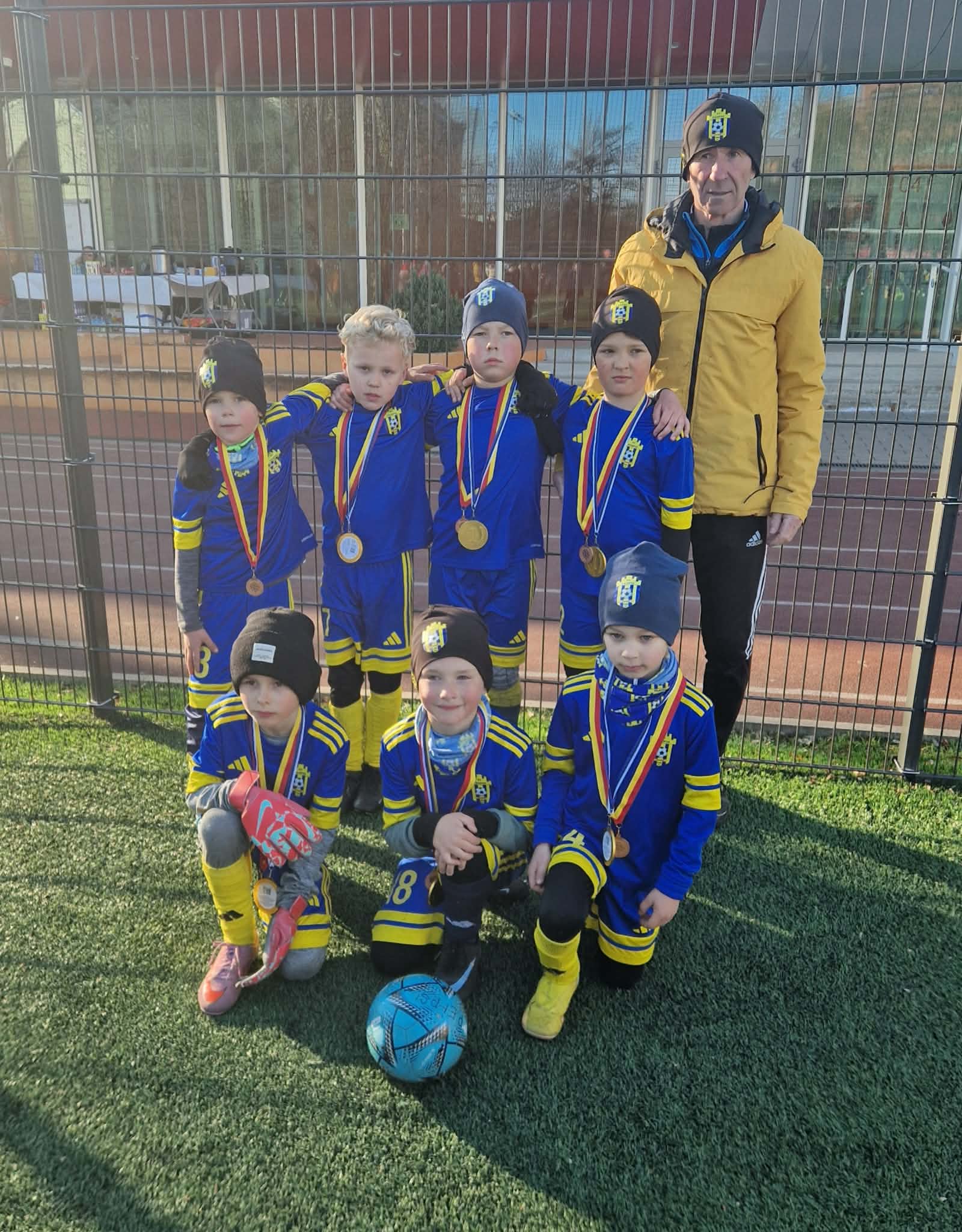 Möödunud nädalavahetusel osalesid FC Peipsi United Juniori noored Tartus toimunud Helios ja Sõbrad turniiril, kus võistlustules olid nii 2016. kui ka 2018. aast